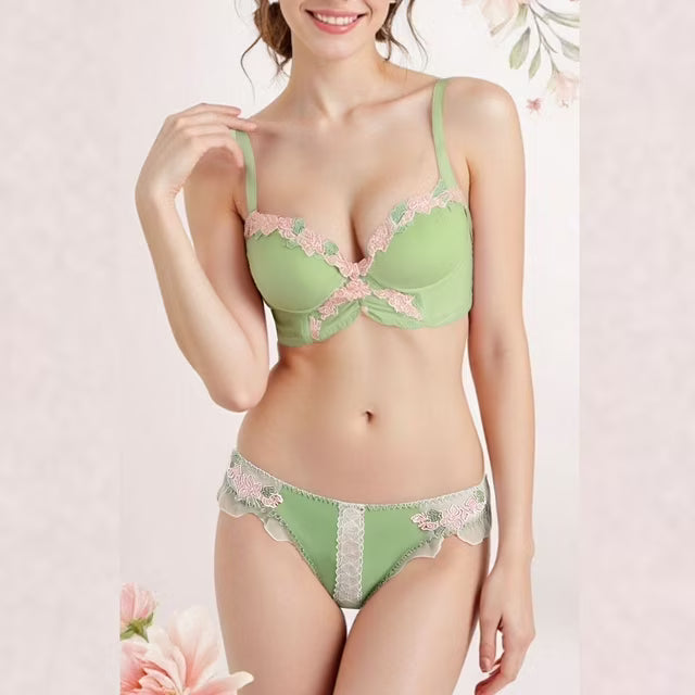 Sweet Lace Push-Up Bra Set for Women – Soft Underwire Support Bra & Panty Set with Detachable Straps
