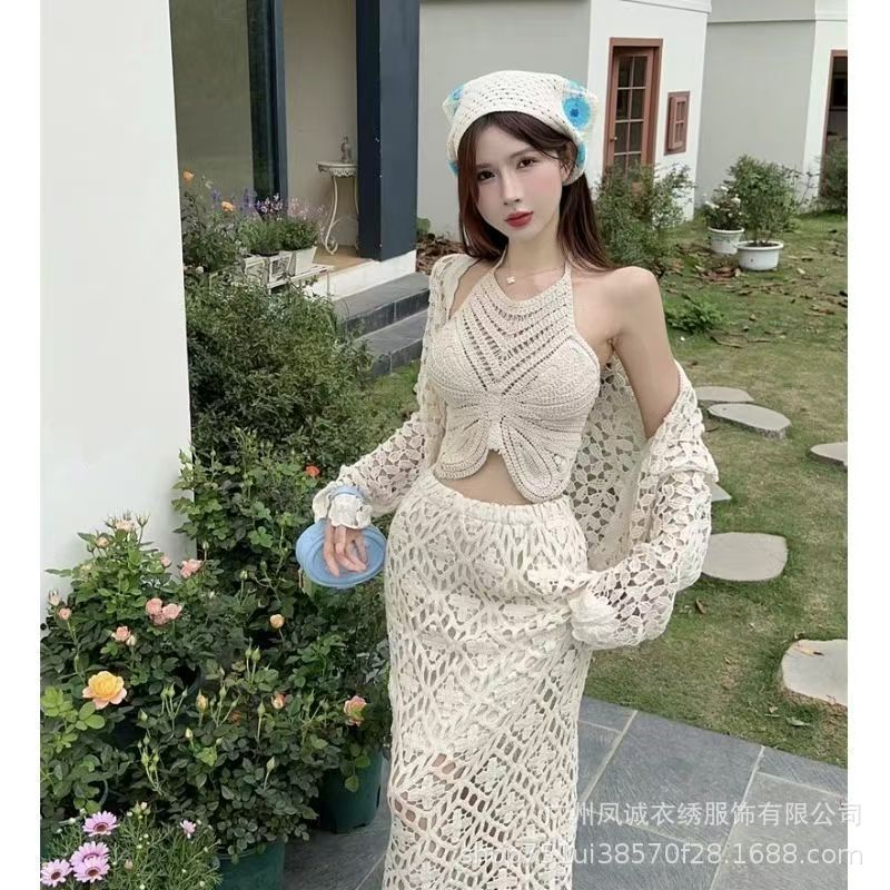 Crochet Knitted Embroidered Backless Butterfly Top